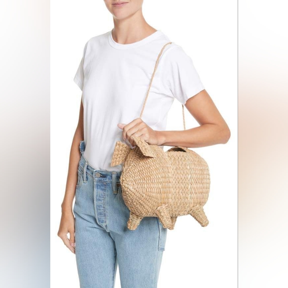 Woven Pig-Shaped Tan Bag